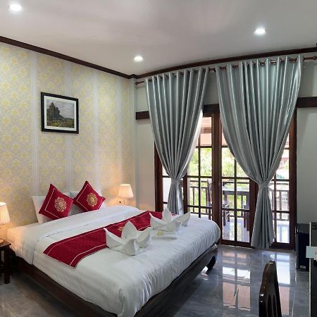 Le Khounsok Boutique Hotel 루앙프라방 외부 사진