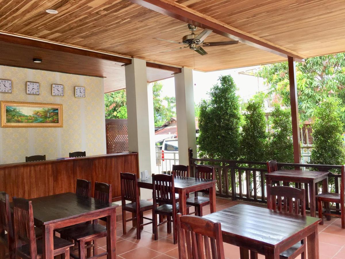 Le Khounsok Boutique Hotel 루앙프라방 외부 사진