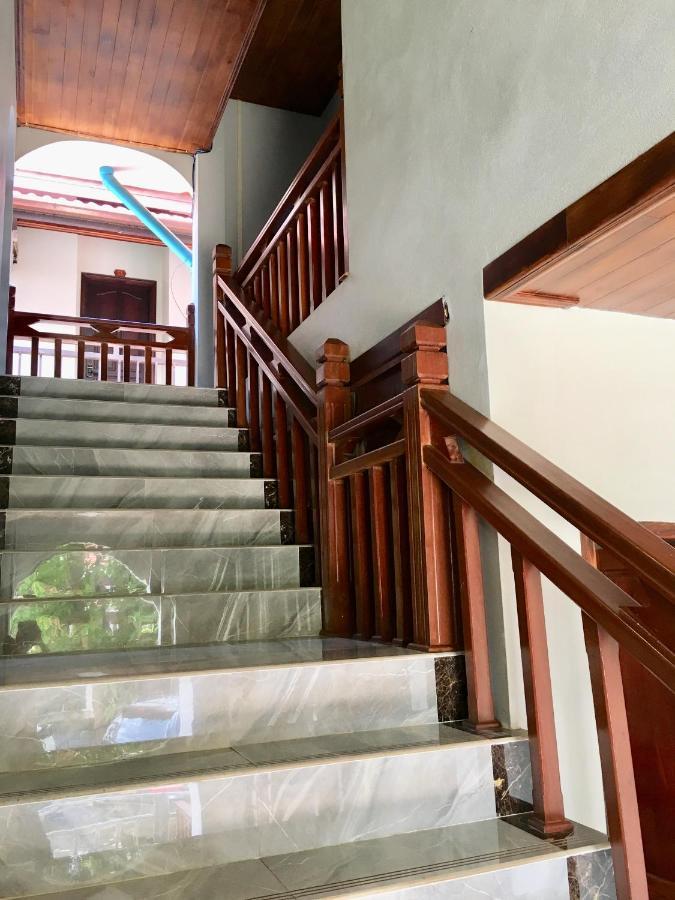 Le Khounsok Boutique Hotel 루앙프라방 외부 사진