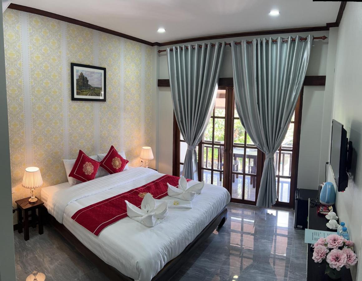 Le Khounsok Boutique Hotel 루앙프라방 외부 사진