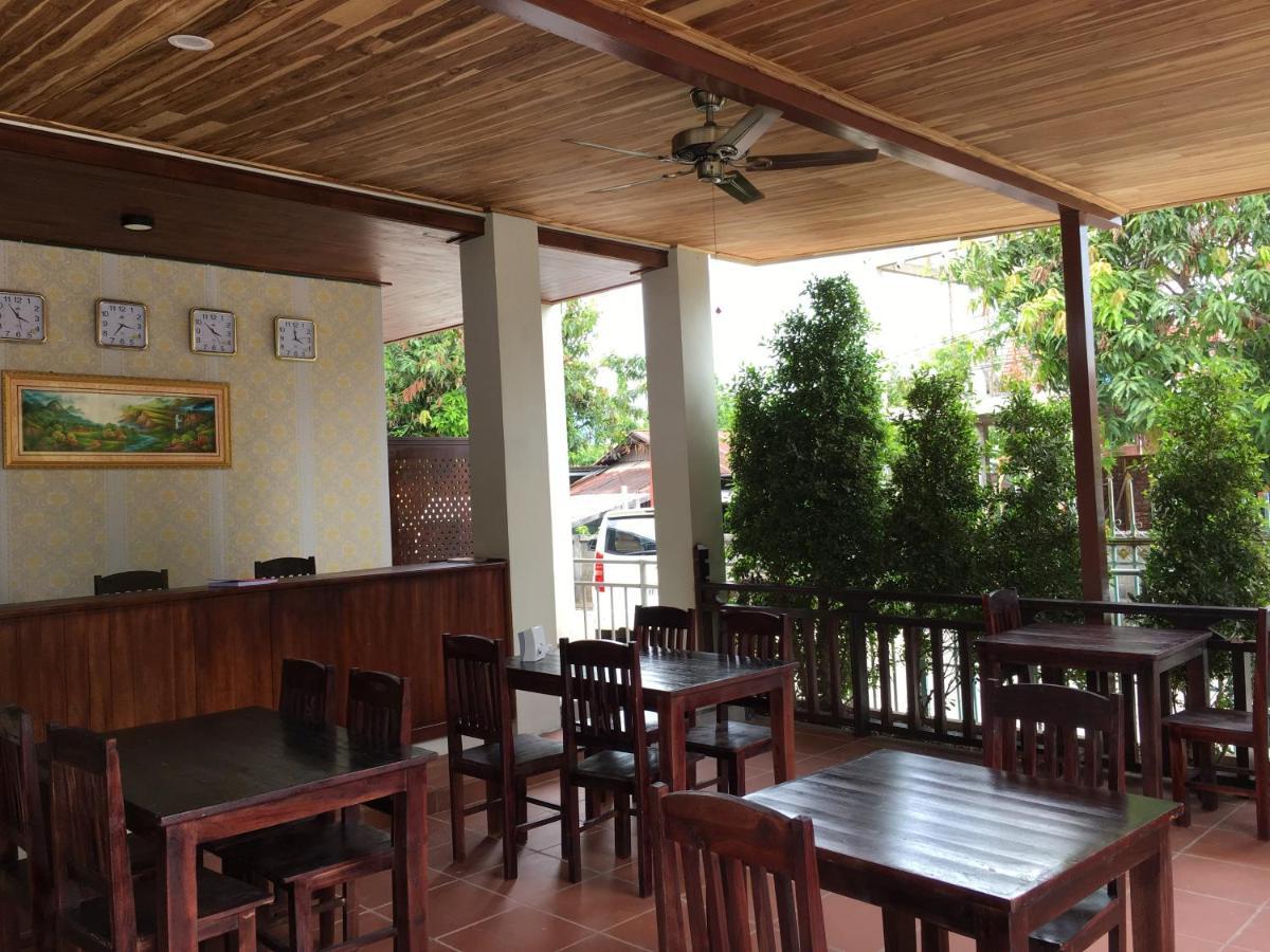 Le Khounsok Boutique Hotel 루앙프라방 외부 사진